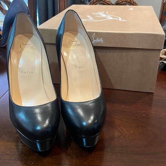 Authentic Bianca Kid Matte Leather Heels - Picture 1 of 5